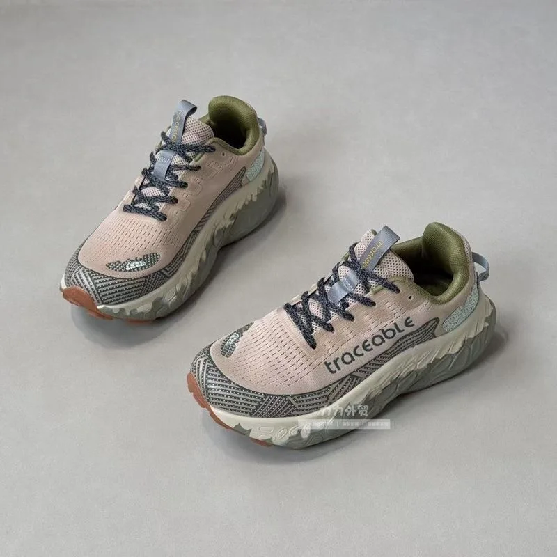 2026 Running Shoes For Unisex  - Luxury Lifestyle Brands 리뷰 및 가격
