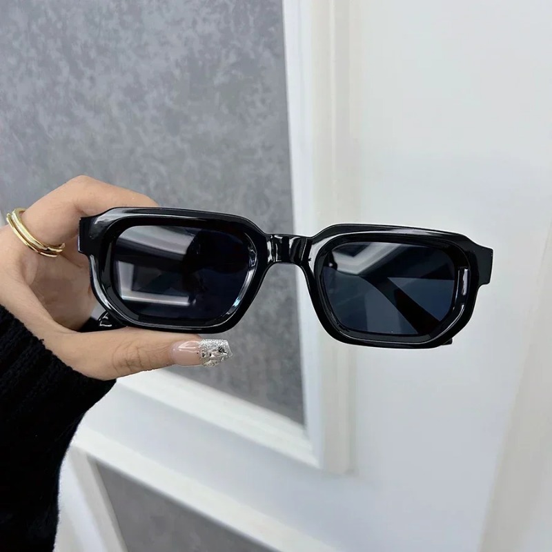 Luxurious Rectangle Sunglasses - Luxury Lifestyle Men 리뷰 및 가격